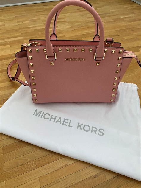 michael kors tasche weiß silber